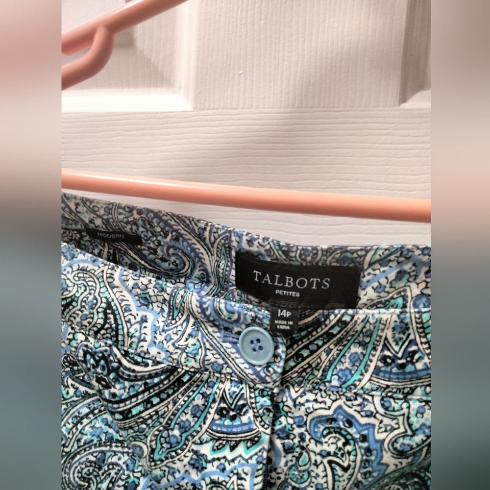 Capri pants - Picture 2 of 3